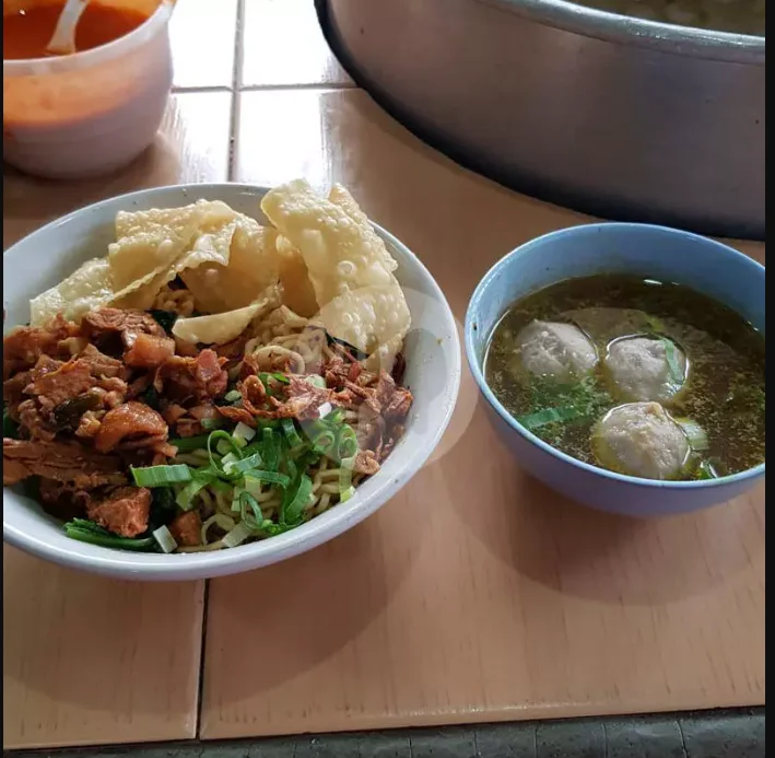 Mie Ayam Bakso Kecil